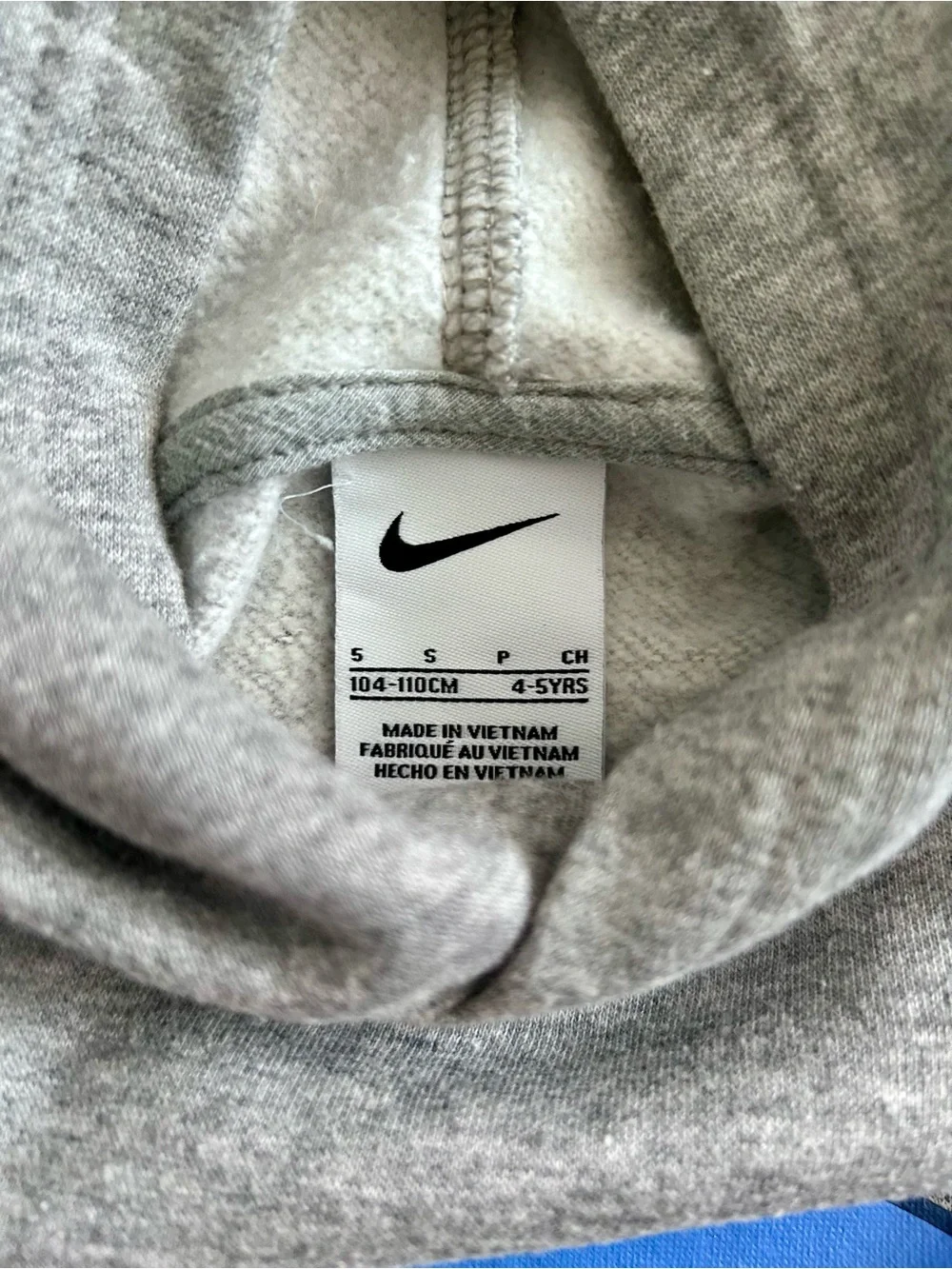 Nike Size S (4-5 yrs) sweatshirt and sweat pant set